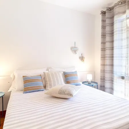 L'olivastro شقة كاستيلساردو