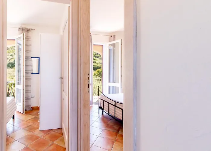 L'olivastro * Castelsardo